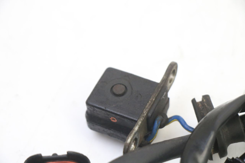 photo de LICHTMASCHINE PEUGEOT VIVACITY 50 (2004 - 2009) - Details der Befestigungspunkte