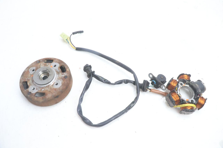 photo de LICHTMASCHINE PEUGEOT VIVACITY 50 (2004 - 2009) - Hauptansicht