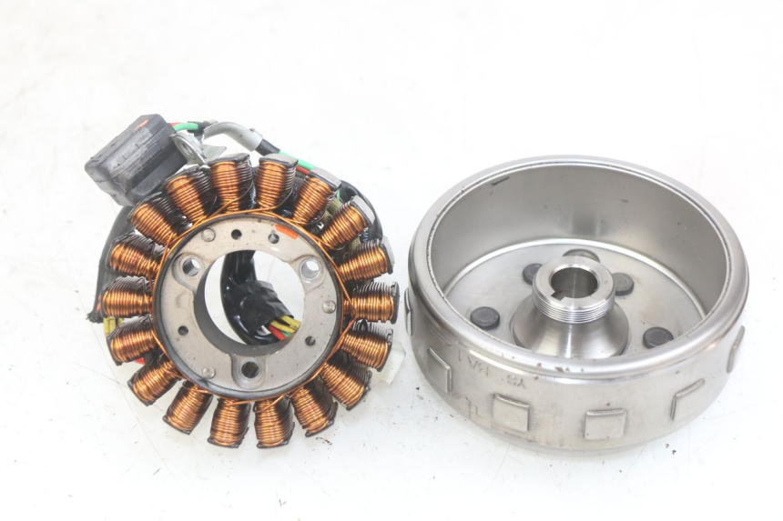 photo de ROTOR STATOR DAELIM VJ ROADWIN FI 125 (2008 - 2017) - Hauptansicht