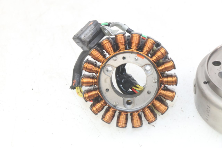 photo de ROTOR STATOR DAELIM VJ ROADWIN FI 125 (2008 - 2017) - Oberflächenzustand und Material