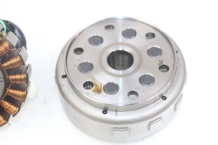 photo de ROTOR STATOR DAELIM VJ ROADWIN FI 125 (2008 - 2017) - Geprüftes Gebrauchtteil