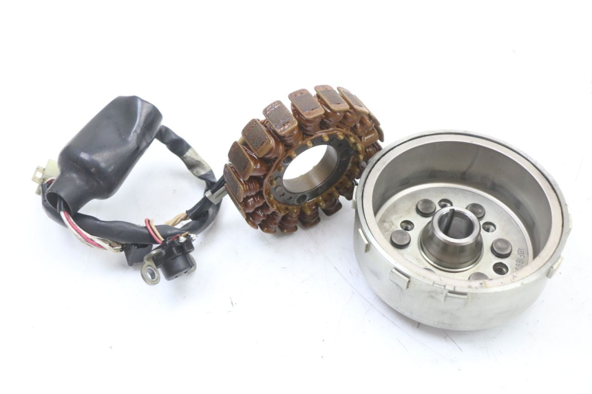 photo de LICHTMASCHINE YAMAHA XMAX X-MAX ABS 125 (2017 - 2020) - Hauptansicht