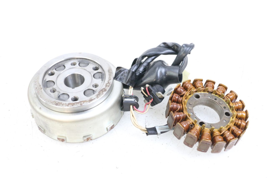 photo de LICHTMASCHINE YAMAHA X-MAX XMAX 125 (2010 - 2013) - Technische Nahaufnahme