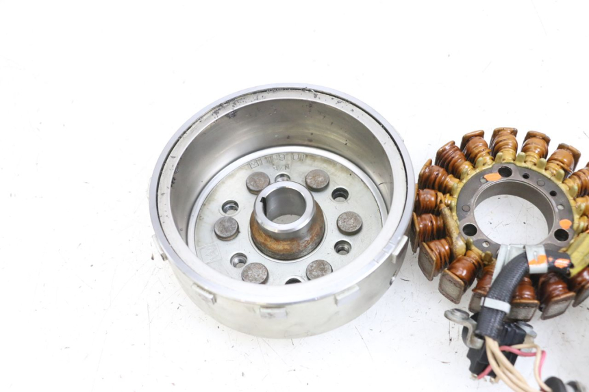 photo de LICHTMASCHINE YAMAHA X-MAX XMAX 125 (2010 - 2013) - Gesamtansicht des Produkts