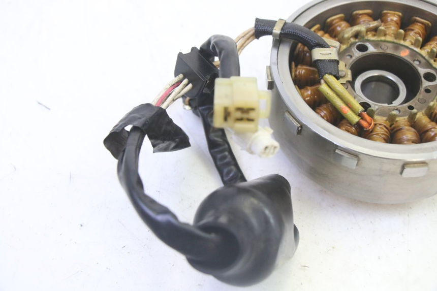 photo de LICHTMASCHINE YAMAHA XMAX X-MAX 125 (2006 - 2009) - Technische Nahaufnahme