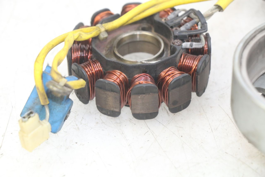 photo de ROTOR STATOR PIAGGIO X8 125 (2004 - 2007) - Detailansicht des Bauteils