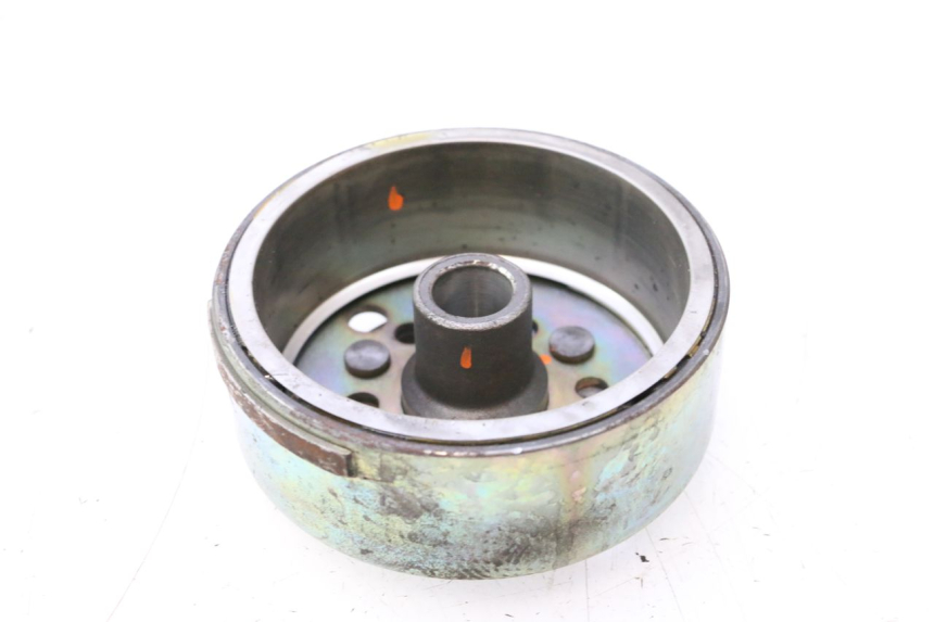 photo de ROTOR STATOR YAMAHA YP MAJESTY 125 (1998 - 2001) - Weitere Ansicht des Artikels