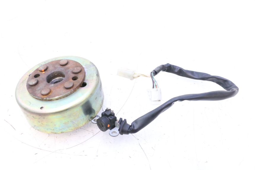 photo de ROTOR STATOR YAMAHA YP MAJESTY 125 (1998 - 2001) - Zoom auf Gebrauchszustand