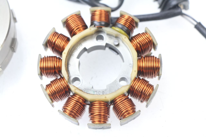 photo de LICHTMASCHINE YAMAHA YZF YZ-F 450 (2018 - 2021) - Weitere Ansicht des Artikels