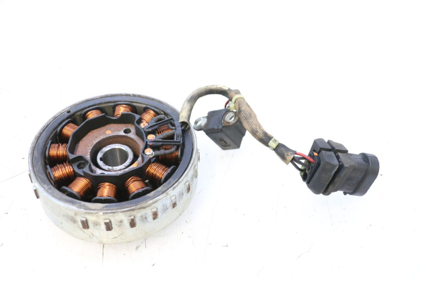 photo de ROTOR STATOR PIAGGIO ZIP 4T 50 (2018 - 2020) - Alternative Perspektive
