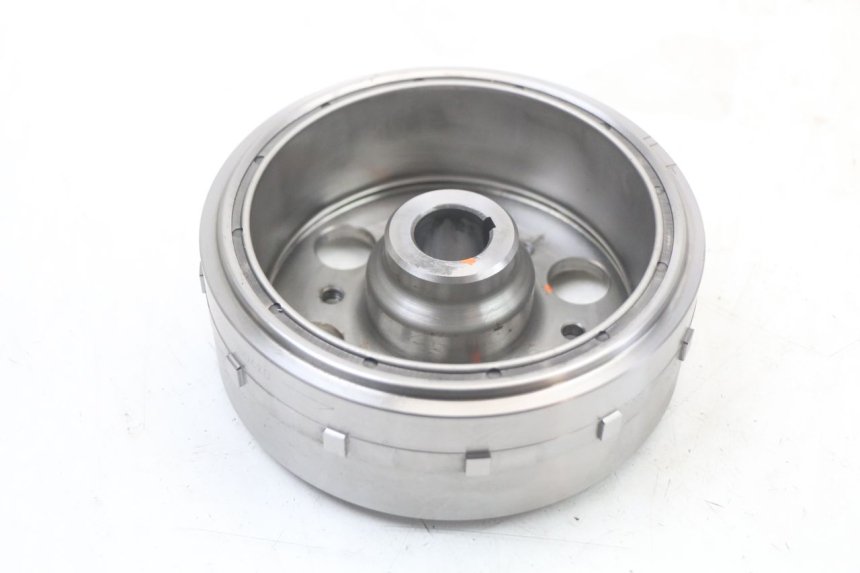 photo de LÄUFER  YAMAHA TDM ABS 900 (2002 - 2014) - Technische Nahaufnahme