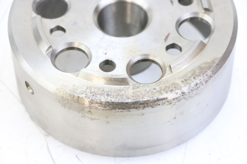 photo de LÄUFER  YAMAHA FZ6 FAZER S2 600 (2007 - 2011) - Zoom auf Gebrauchszustand