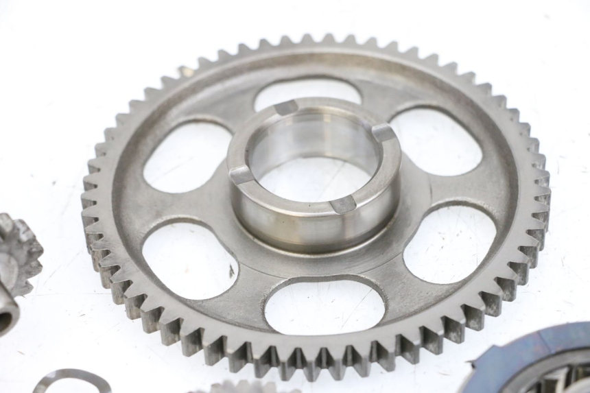 photo de ANLASSERFREILAUF SUZUKI BURGMAN EXECUTIVE ABS 650 (2006 - 2012) - Kennzeichnungen und Originalreferenzen