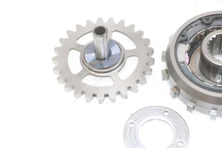 photo de ANLASSERFREILAUF HONDA CB R 1000 (2018 - 2023) - Details der Befestigungspunkte