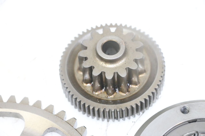 photo de ANLASSERFREILAUF HONDA FORZA ABS 300 (2013 - 2017) - Kennzeichnungen und Originalreferenzen