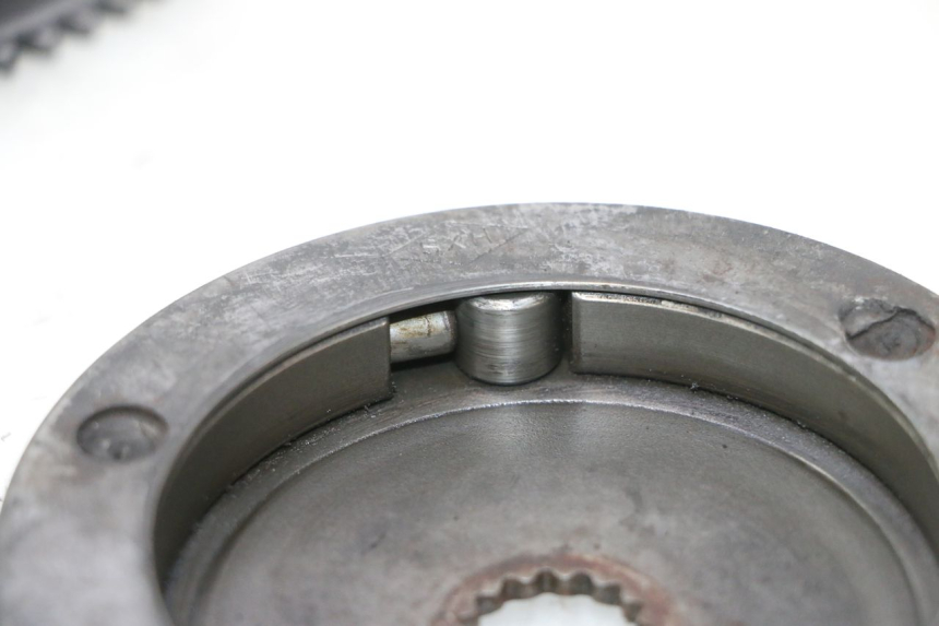 photo de ANLASSERFREILAUF TNT MOTOR ROMA 10' 2T 50 (2011 - 2018) - Details der Befestigungspunkte