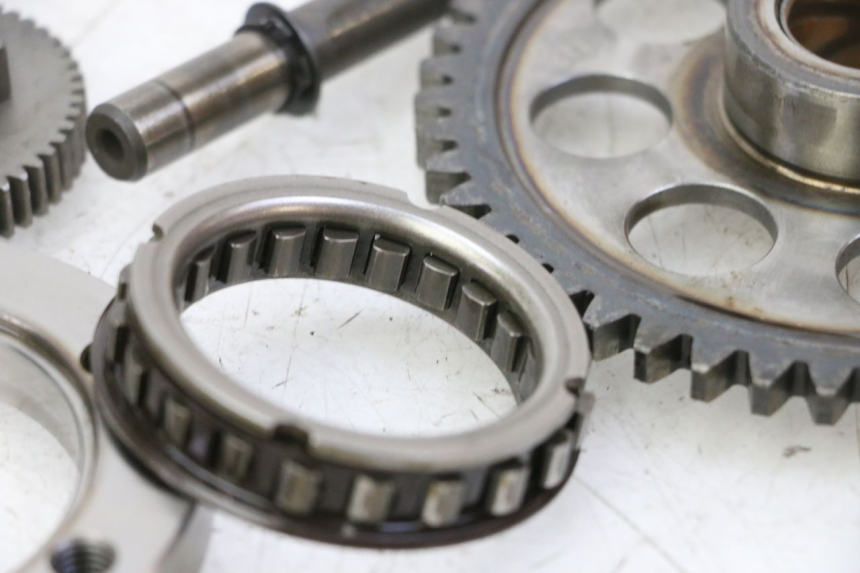 photo de ANLASSER-FREILAUF YAMAHA X-MAX XMAX 250 (2006 - 2009) - Details der Befestigungspunkte