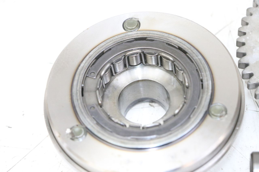 photo de FREILAUFSTARTER YAMAHA FZS FAZER 600 (2001 - 2003) - Alternative Perspektive