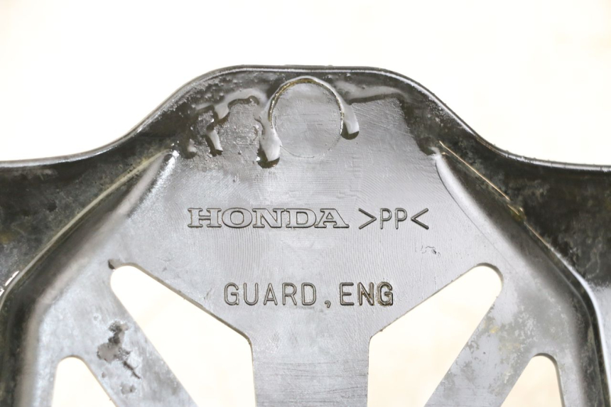 photo de BUGSPOILER HONDA CRF R 250 (2020 - 2021) - Detailansicht des Bauteils