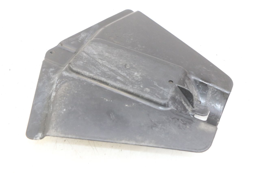 photo de MOTORUNTERSCHUTZ PIAGGIO FLY 2T 50 (2004 - 2017) - Zoom auf Gebrauchszustand