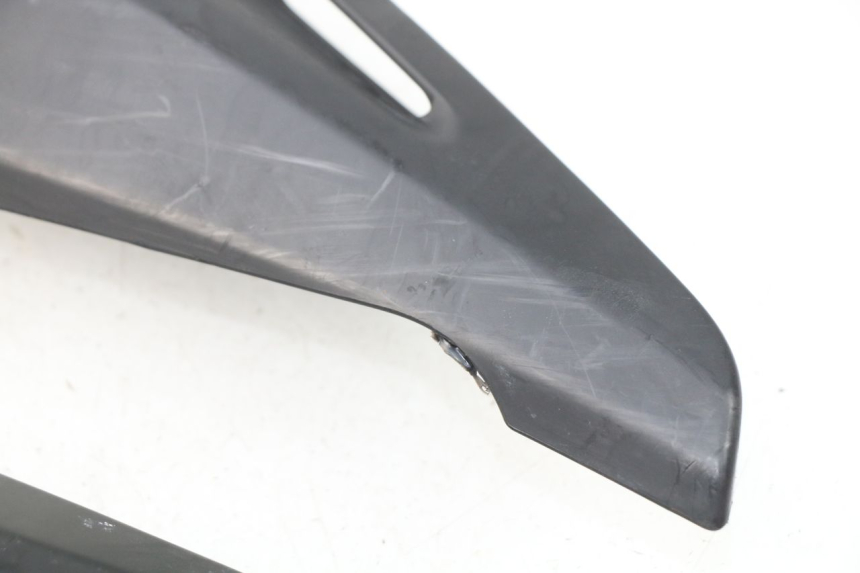 photo de BUGSPOILER YAMAHA FZ8 800 (2010 - 2016) - Gesamtansicht des Produkts