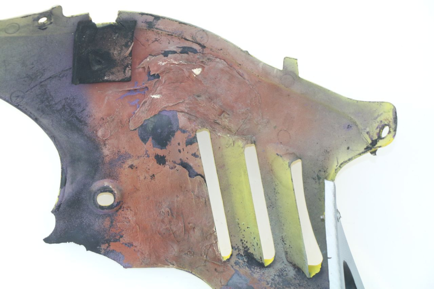 photo de BUGSPOILER SUZUKI GSXF GSX F 600 (1988 - 1997) - Details der Befestigungspunkte