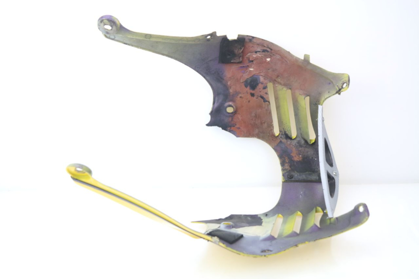 photo de BUGSPOILER SUZUKI GSXF GSX F 600 (1988 - 1997) - Oberflächenzustand und Material