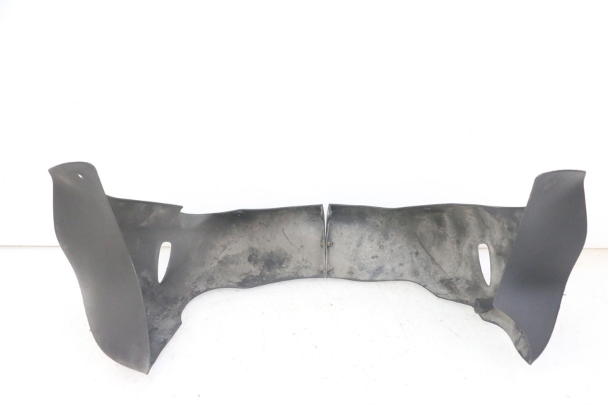 photo de BUGSPOILER HONDA NTV DEAUVILLE ABS 700 (2007 - 2016) - Details der Befestigungspunkte