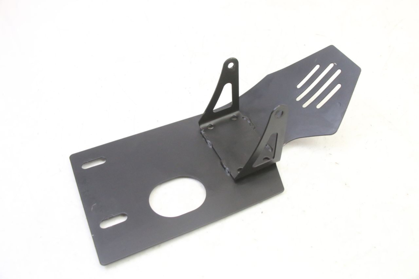 photo de MOTORRAD-UNTERFAHRSCHUTZ APOLLO RFZ 125 - Alternative Perspektive