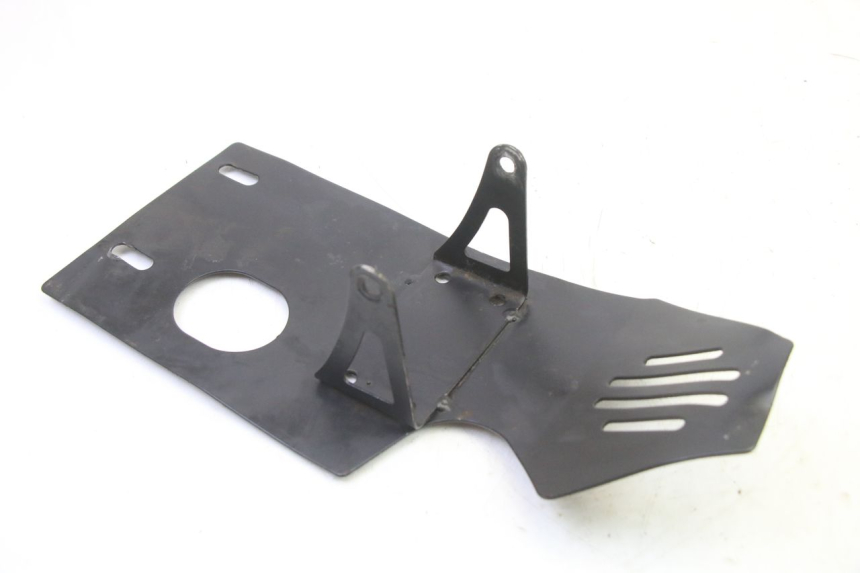 photo de MOTORRAD-UNTERFAHRSCHUTZ APOLLO RFZ 125 - Detailansicht des Bauteils