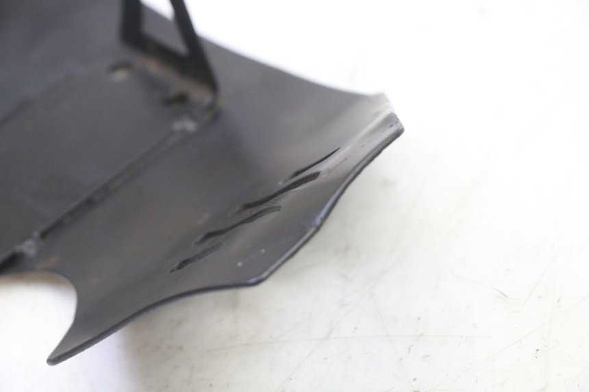 photo de MOTORRAD-UNTERFAHRSCHUTZ APOLLO RFZ 125 - Zoom auf Gebrauchszustand