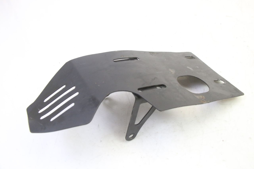 photo de MOTORRAD-UNTERFAHRSCHUTZ APOLLO RFZ 125 - Details der Befestigungspunkte