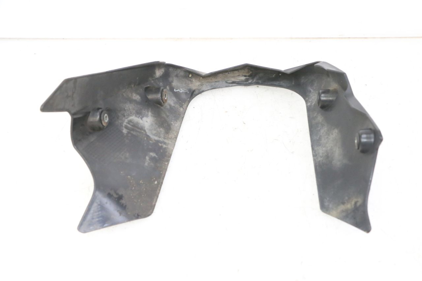 photo de BUGSPOILER YAMAHA XJ6 ABS 600 (2008 - 2016) - Detailansicht des Bauteils