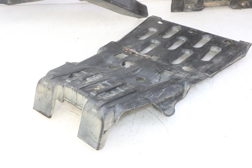 photo de BUGSPOILER YAMAHA YFM GRIZZLY 550 (2008 - 2015) - Zoom auf Komponenten