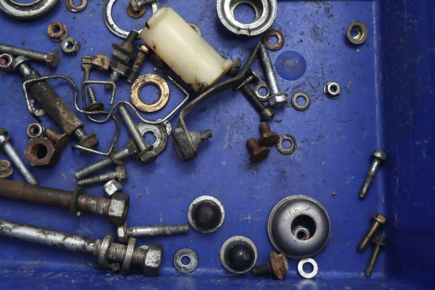 photo de SCHRAUBEN PEUGEOT 103 SPX CLIP 50 (1989 - 1992) - Technische Nahaufnahme