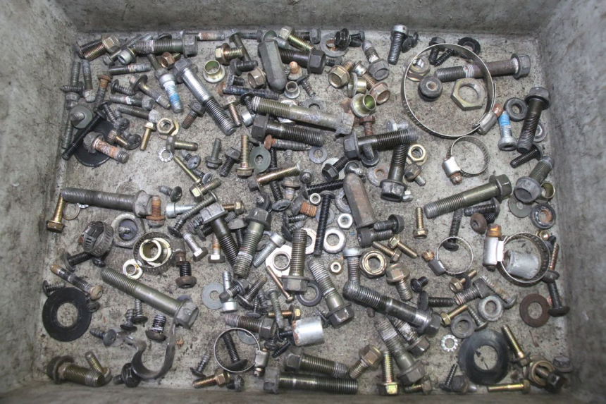 photo de SCHRAUBEN ADIVA AD3 300 (2014 - 2020) - Detailansicht des Bauteils