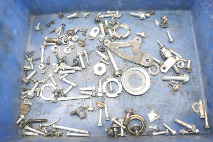 photo de SCHRAUBEN SUZUKI ADDRESS 110 (2015 - 2020) - Hauptansicht