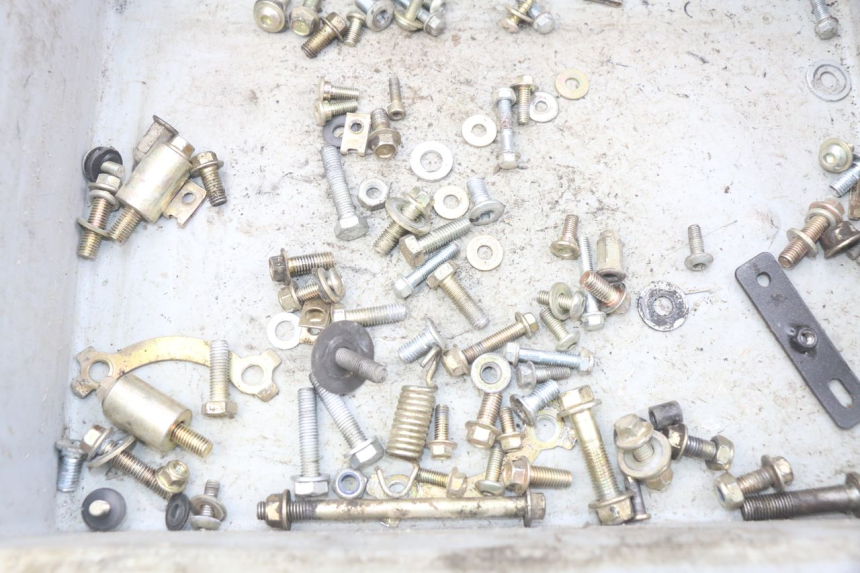 photo de SCHRAUBENBEUTEL ORION AGB37 CRF1 DIRT BIKE 125 (2013 - 2021) - Zoom auf Gebrauchszustand