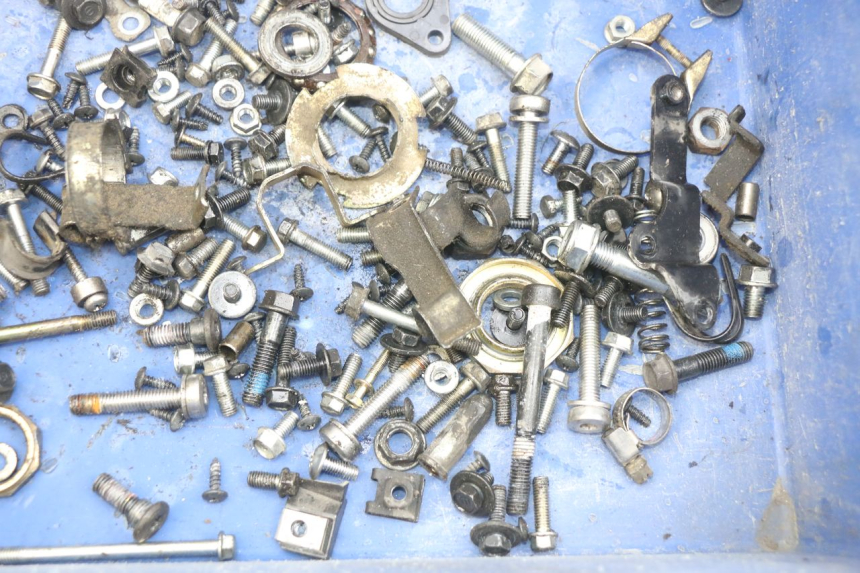 photo de SCHRAUBENBEUTEL KYMCO AGILITY 16+ 4T 50 (2018 - 2023) - Zoom auf Gebrauchszustand