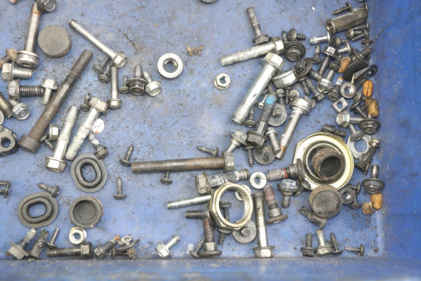 photo de SCHRAUBENBEUTEL KYMCO AGILITY 16+ 4T 50 (2018 - 2023) - Zoom auf Gebrauchszustand