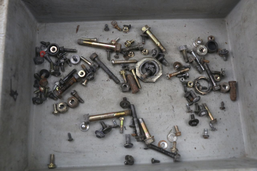 photo de SCHRAUBENBEUTEL KYMCO AGILITY 4T 50 (2005 - 2018) - Hauptansicht