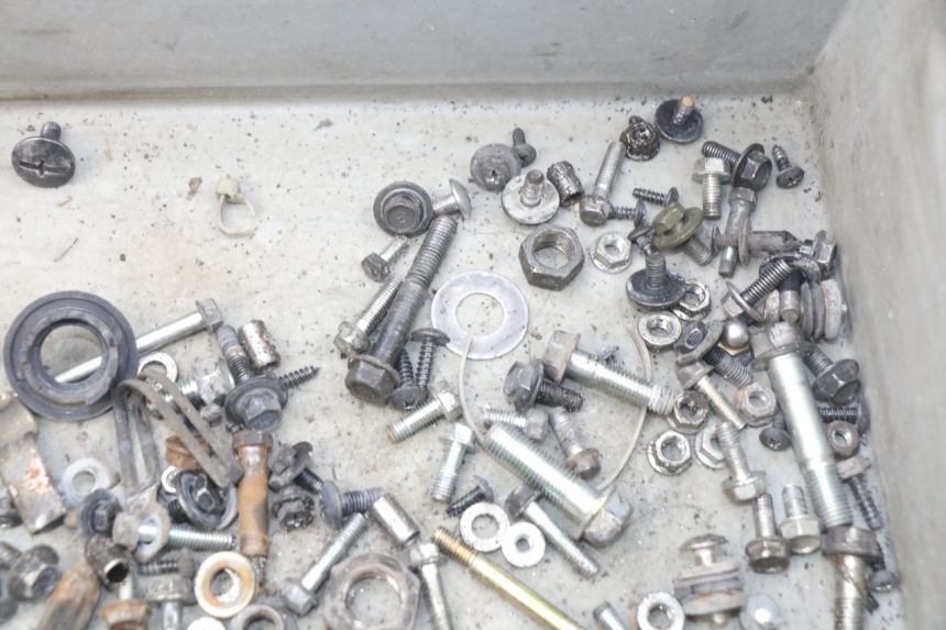 photo de SCHRAUBENBEUTEL KYMCO AGILITY 4T 50 (2018 - 2022) - Alternative Perspektive