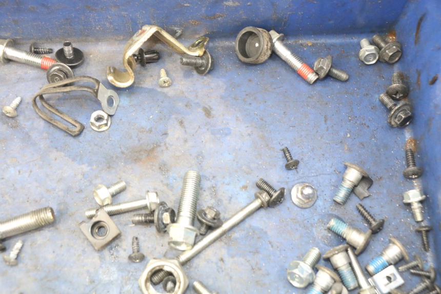 photo de SCHRAUBENBEUTEL KYMCO AGILITY 4T 50 (2018 - 2022) - Alternative Perspektive