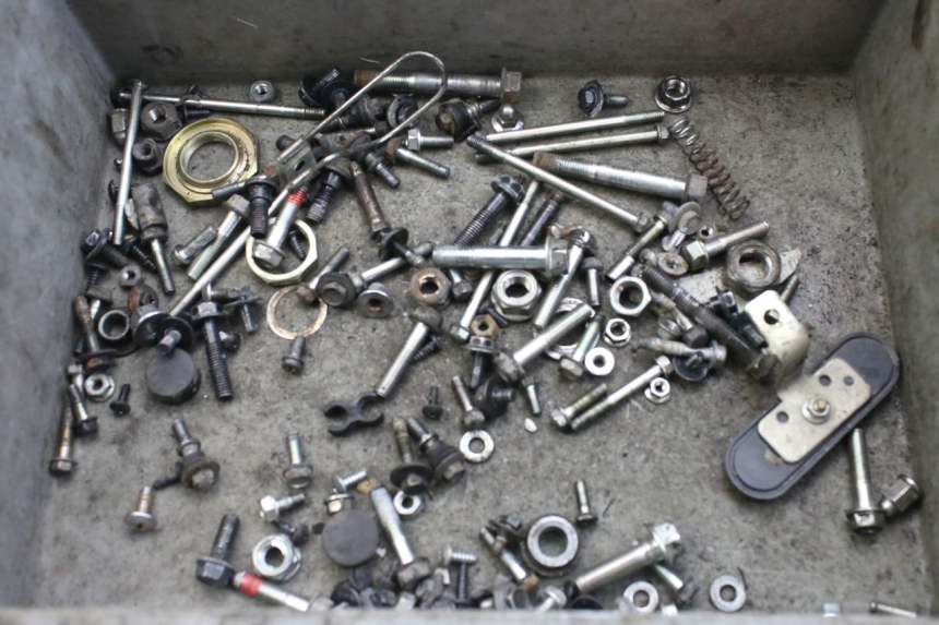 photo de SCHRAUBENBEUTEL KYMCO AGILITY 4T 50 (2018 - 2022) - Hauptansicht