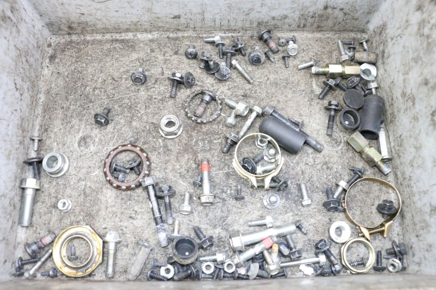 photo de SCHRAUBENBEUTEL KYMCO AGILITY 4T 50 (2018 - 2022) - Hauptansicht