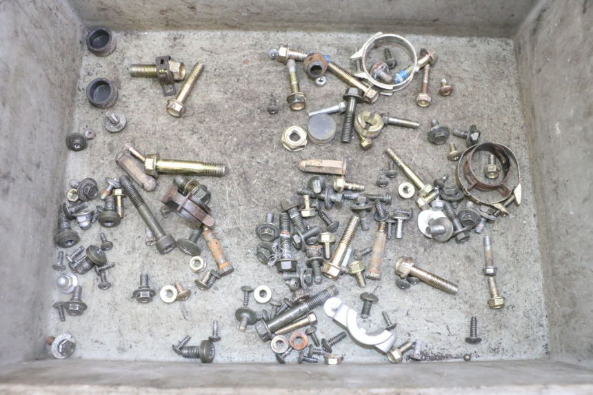 photo de SCHRAUBENBEUTEL KYMCO AGILITY 4T 50 (2005 - 2018) - Hauptansicht