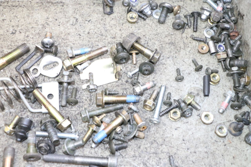 photo de SCHRAUBENBEUTEL KYMCO AGILITY 4T 50 (2005 - 2018) - Detailansicht des Bauteils