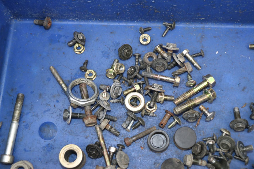 photo de SCHRAUBEN KYMCO AGILITY CITY 50 (2008 - 2016) - Alternative Perspektive