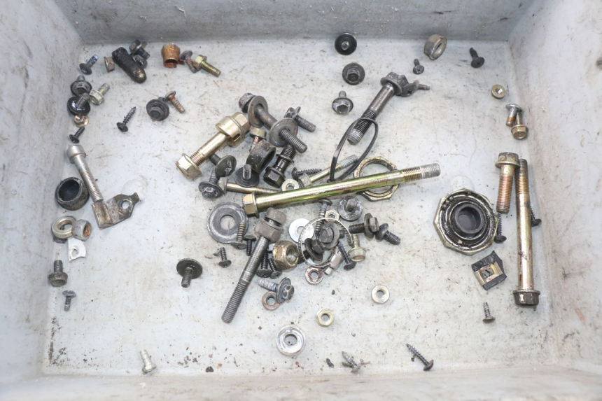 photo de SCHRAUBEN KYMCO AGILITY FR 2T 50 (2012 - 2017) - Hauptansicht