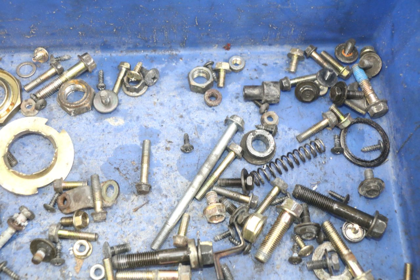 photo de SCHRAUBENBEUTEL KYMCO AGILITY NAKED RENOUVO 2T 50 (2011 - 2018) - Alternative Perspektive